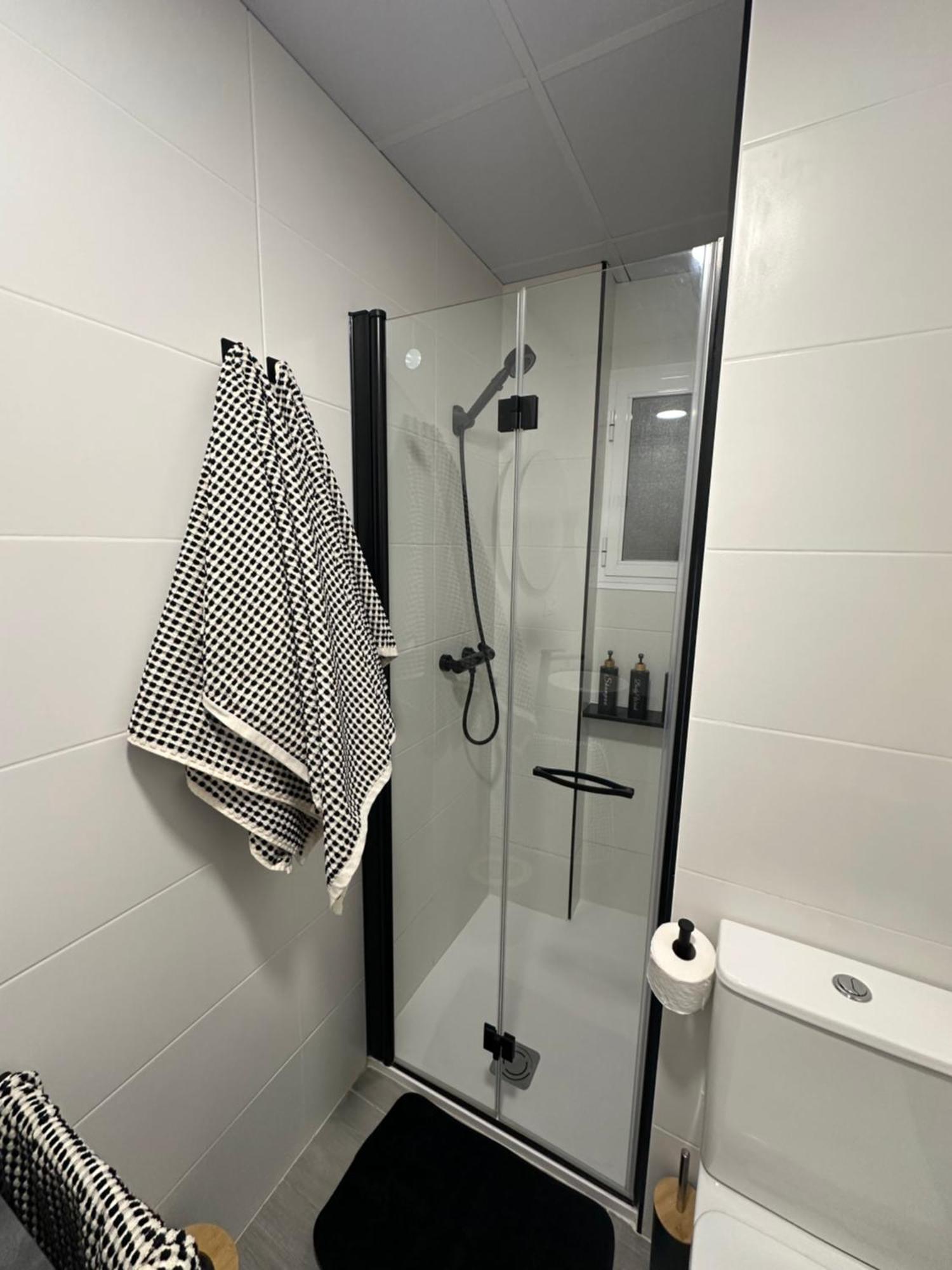 Apartamento Maui Beach En El Palo Málaga Exterior foto